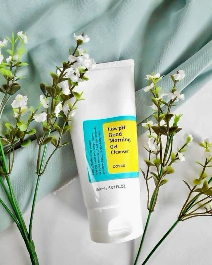 COSRX - Low pH Good Morning Gel Cleanser - Low pH gel cleanser